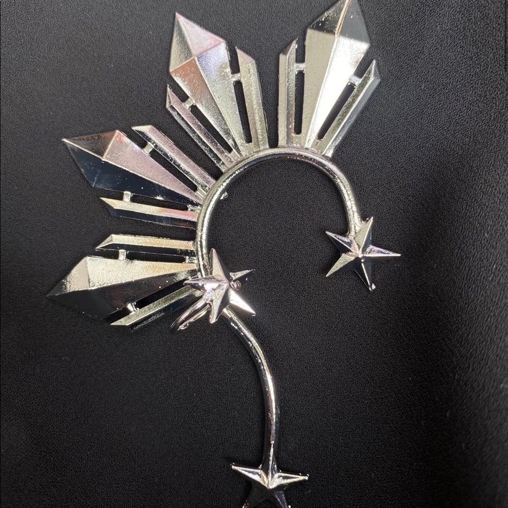 Silver Miss Universe Philippines Catriona Gray Three Stars and Sun Earcuff